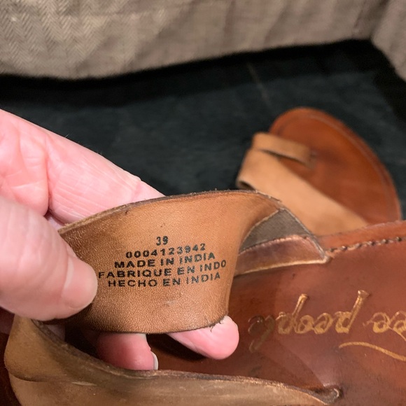 Free People Abilene Toe Loop Sandals - Picture 6 of 7